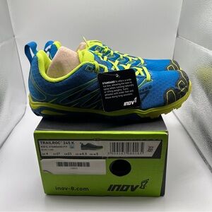NWB Inov-8 Trailroc 245 women Athletic Trail Running size 6.5 grip hiking